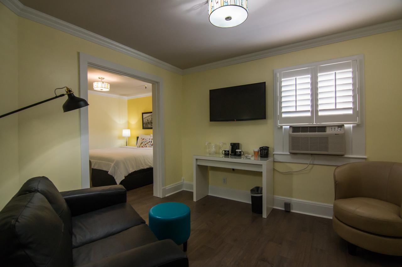 The Sherman Inn Batesville Екстер'єр фото